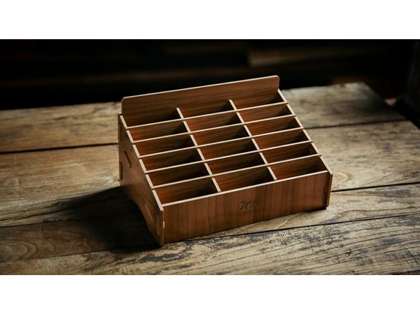 Wooden (Small- 18 Decks) Playing Card Display by TCC - Kartenbox