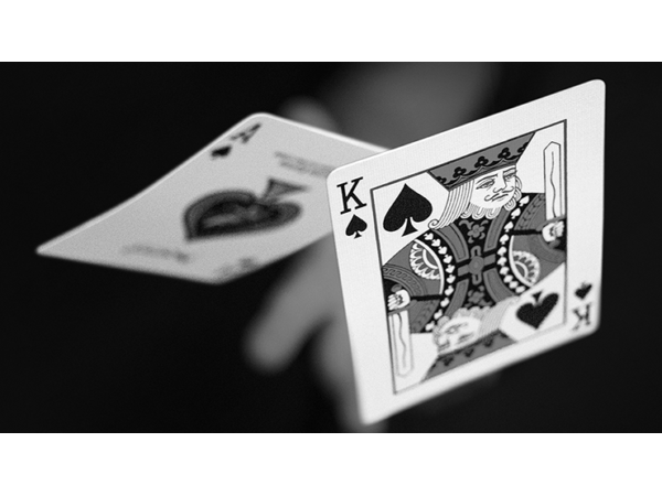 Hit (Gimmicks and Online Instructions) by Luke Jermay