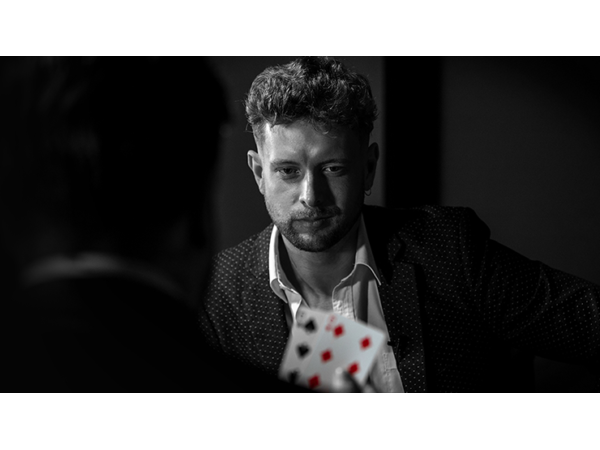 Hit (Gimmicks and Online Instructions) by Luke Jermay