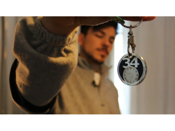 Leo's Coin (Gimmick and Online Instructions) by Leo Smetsers