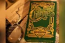 Charmers (Green) Playing Cards by Kellar and Lotrek – Bild 1