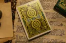 Charmers (Green) Playing Cards by Kellar and Lotrek – Bild 3