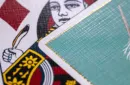 Feather Deck: Goldfinch Edition (Teal) by Joshua Jay – Bild 5