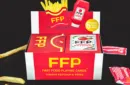Ketchup and Fries Combo (1/2 Brick) Playing Cards by Fast Food Playing Cards – Image 2