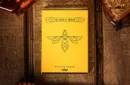 Queen Bee Playing Cards – Image 1