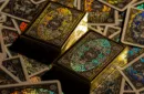London Diffractor Gold Playing Cards – Image 2