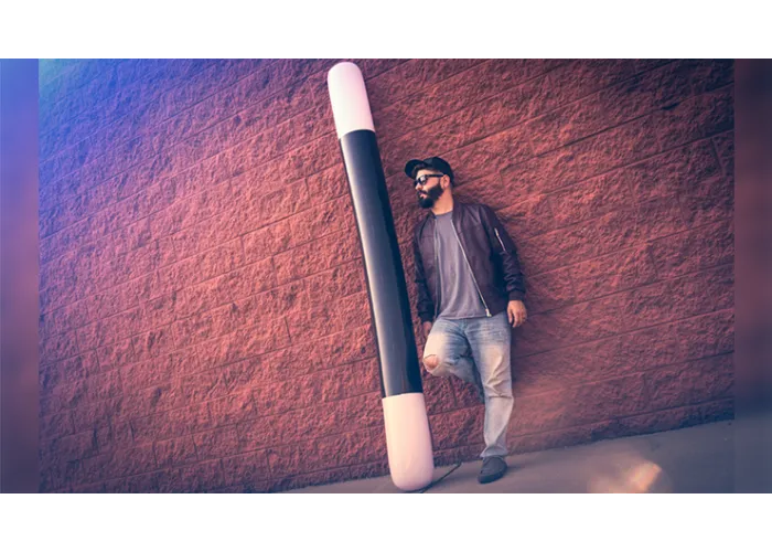 INFLATABLE WAND MEGA (8FT.) by Murphy's Magic - Zauberstab