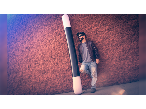 INFLATABLE WAND MEGA (8FT.) by Murphy's Magic - Zauberstab