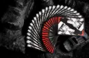 Moai Red Edition Playing Cards by Bocopo – Bild 3