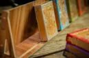 8 Deck Wooden Display Shelf by TCC – Image 2