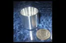 Leprechaun Sucker Cup Half Dollar/English Penny by Chazpro Magic – Bild 1