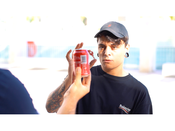 SOLID (Gimmicks and Online Instructions) by Juan Capilla and Julio Montoro