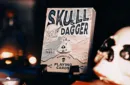 SVNGALI 06: Skull and Dagger Playing Cards – Bild 1