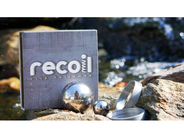 Recoil (Gimmicks and Online Instructions) by Rick Holcombe