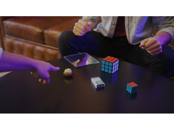 Mirror Standard Rubik Cube (Gimmick and Online Instructions) by Rodrigo Romano