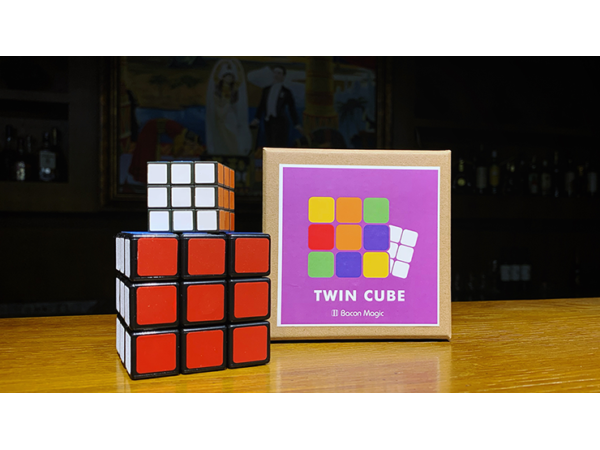 TWIN CUBE by Bacon Magic