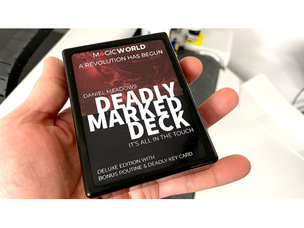 DEADLY MARKED DECK BLUE BICYCLE (Gimmicks and Online Instructions) by MagicWorld