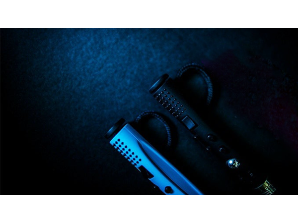 Fiddle Stick (Black) by Ellusionist / Fidget Toy