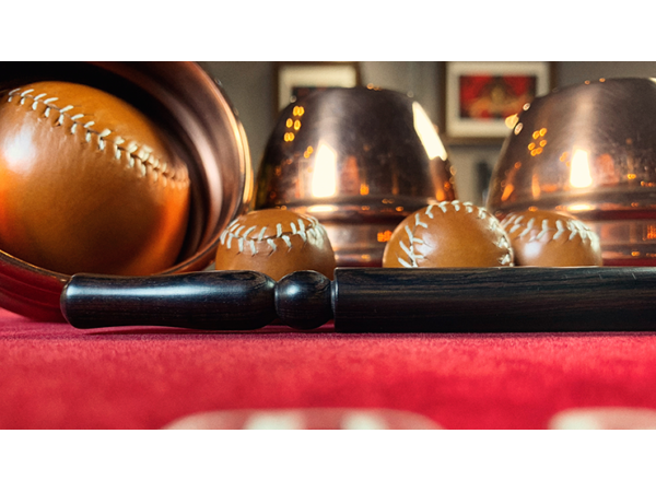 Wooden wand PRO (Standard Black) by Harry He & Bacon Magic