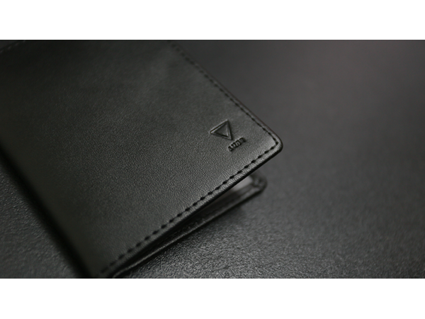 PACK WALLET (Gimmicks and Online Instructions) by Amor Magic