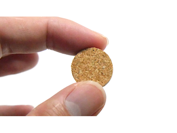 Yoichi Akamatsu's Cylinder and Coins