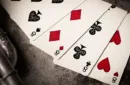 Sacred Fire (Sapphire Blaze) Playing Cards by Riffle Shuffle – Bild 6