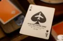 Lounge Edition in Hangar (Orange) with Limited Back by Jetsetter Playing Cards – Bild 2