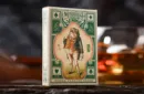Notorious Gambling Frog (Green) Playing Cards by Stockholm17 – Image 1