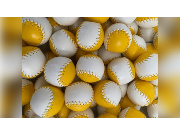 Set of  4 Leather Balls for Cups and Balls (Yellow and White) by Leo Smetsers