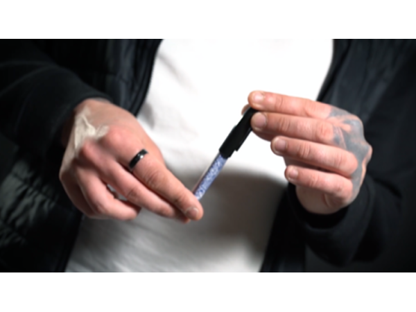 Visual Pen (Gimmicks and Online Instructions) by Axel Vergnaud