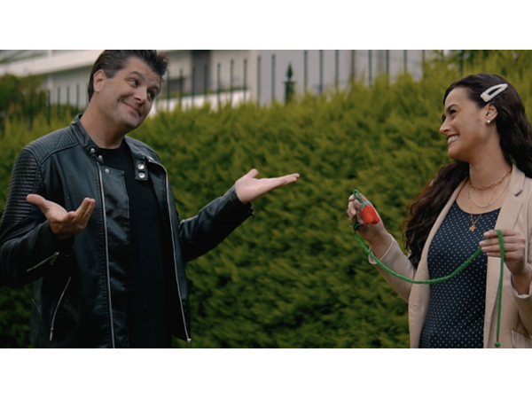 DROPPING FLOWER by Mago Rigel & Twister Magic