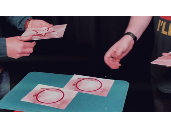 SQUID CARDS STAGE SIZE (Gimmicks and Online Instruction) by Matthew Wright