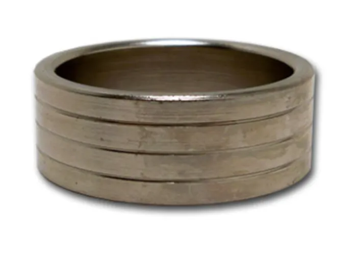 Banded 23 mm (Gimmicks and Online Instructions) by Garrett Thomas and Kozmomagic
