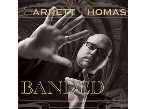 Banded 23 mm (Gimmicks and Online Instructions) by Garrett Thomas and Kozmomagic