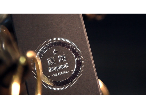 Doughnut by Erlich Zhang & Bacon Magic