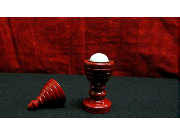 BALL VASE & SILK (RED) by Premium Magic