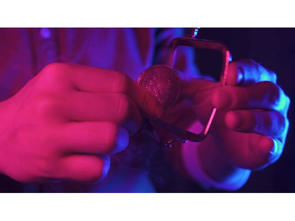 The Architect (Gimmicks and Online Instructions) by Matthieu Hamaissi & Marchand De Trucs