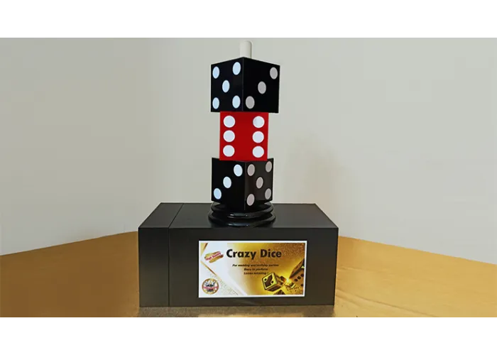Crazy Dice by Farinto Magic