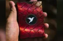 Marvelous Hummingbird Feathers (Red) Playing Cards by Kellar – Image 1