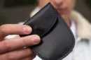 Purse (Gimmick and Online Instructions) by Vernet Magic – Image 5