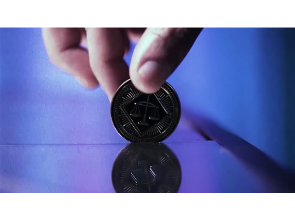 Balance (Gold) by Mathieu Bich & Benoit Campana & Marchand de Trucs