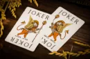 Babylon Golden Wonders Foiled Edition Playing Cards by Riffle Shuffle – Image 3
