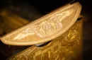 Babylon Golden Wonders Foiled Edition Playing Cards by Riffle Shuffle – Image 6