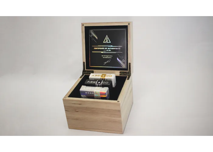 Odyssey Genesys Collector's Box by Sergio Roca