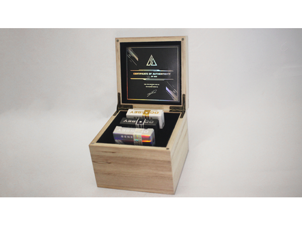 Odyssey Genesys Collector's Box by Sergio Roca
