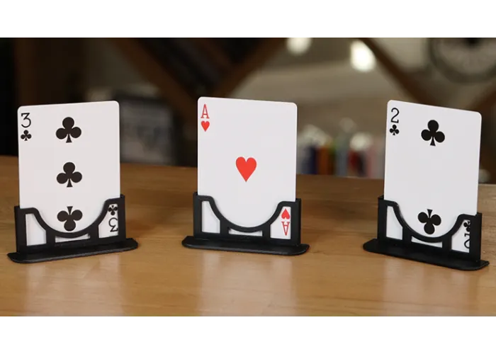 Three Cards Monte Stand BLUE (Gimmicks and Online Instruction) by Jeki Yoo