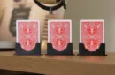 Three Cards Monte Stand BLUE (Gimmicks and Online Instruction) by Jeki Yoo – Image 4