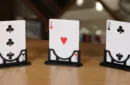 Three Cards Monte Stand RED (Gimmicks and Online Instruction) by Jeki Yoo – Image 3