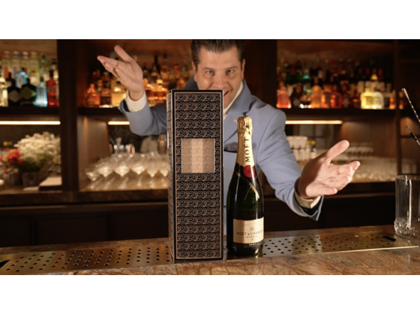 The Appearing Bottle by George Iglesias & Twister Magic