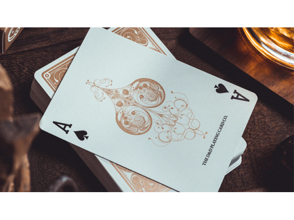 Smoke & Mirrors V8, Gold (Deluxe) Edition Playing Cards by Dan & Dave